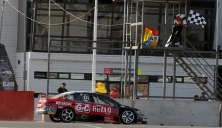 San Nicolás: Juan José Gárriz, único ganador de TC2000