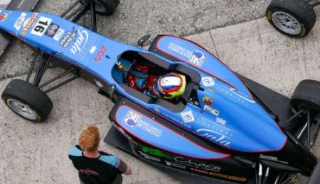 Giorgio Carrara corre en la Fòrmula 4 alemana