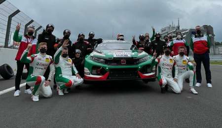 Podio de "Bebu" Girolami en las 24 Horas de Nürburgring