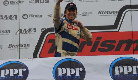 Marcelo González cambió de auto y de racha