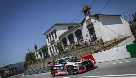 Guerrieri cerró su actividad con el WTCR en Vila Real