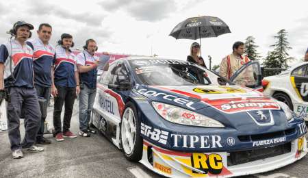 Con FE en el coronación