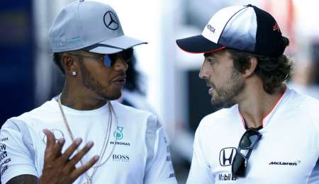 Alonso podría pasar a Mercedes en 2019