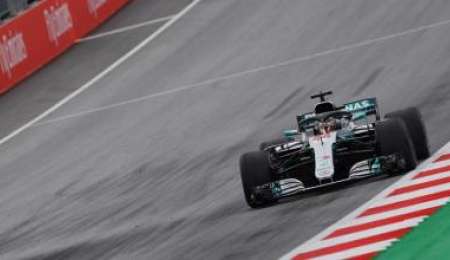 Hamilton y Mercedes otra vez adelante
