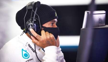 Hamilton ya prueba en Silverstone y con lluvia