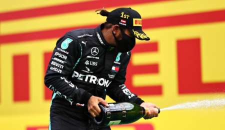 Hamilton quedó a seis carreras del récord de Michael Schumacher