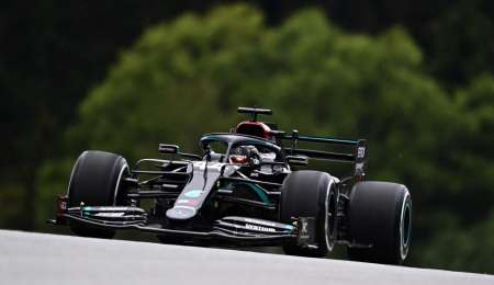 Mercedes se quedó con el segundo ensayo en Austria