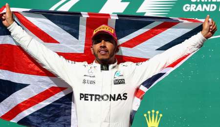Hamilton tetracampeón y Verstappen ganador