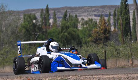 Ciarrocchi busca seguir entre los tres