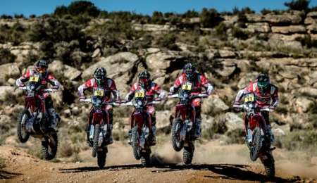 EL EQUIPO HONDA, COMPLETO PARA LA RUTA 40