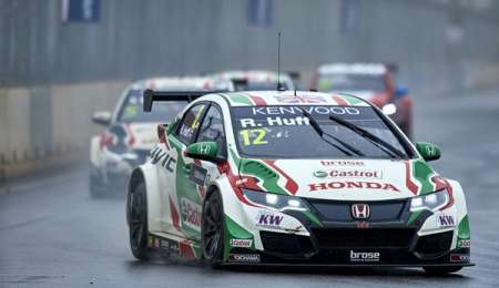 Exclusión a medias para Honda