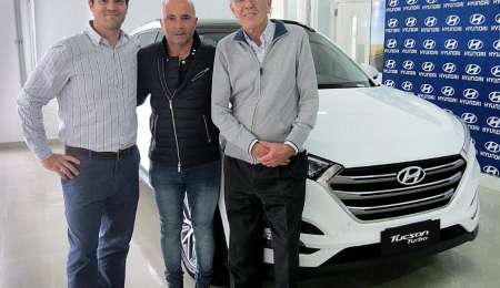 Hyundai estimula a Sampaoli con una Tucson Turbo