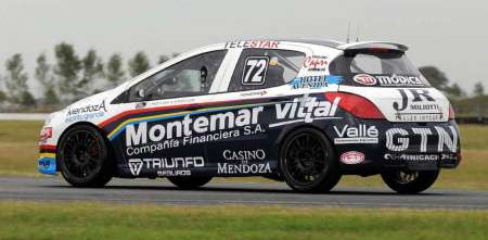 Santero dominó en Clase 3