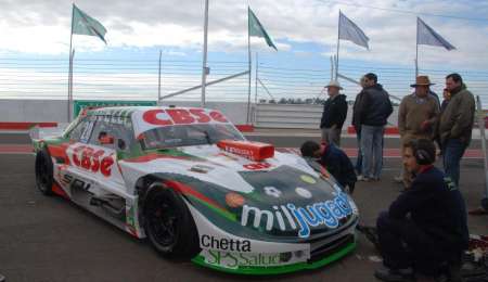 Okulovich probó el Torino en La Plata