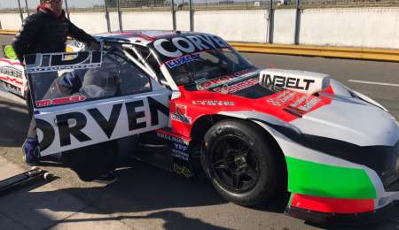 Trabajos aerodinámicos para el UR Racing