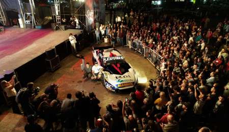 Santiago Mangoni presentó su Chevrolet en Balcarce