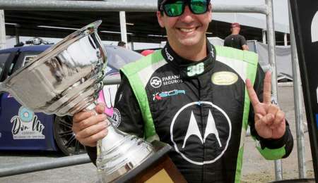 “El equipo ha sido muy competitivo, estamos pensando en el cuarto auto”