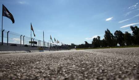 Acá se define todo: vuelta a bordo de un Camaro