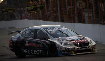 Canapino lideró el 1-2 de Peugeot para la noche