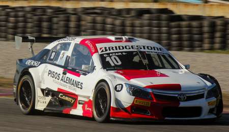 A Azar no lo pudieron correr en Buenos Aires