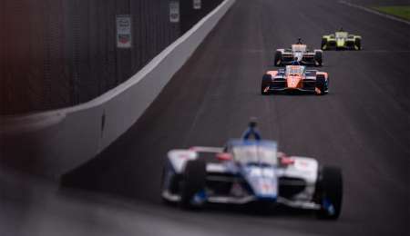 Scott Dixon dominó los libres 3 en Indy 500