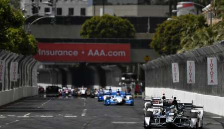 IndyCar piensa correr en otros continentes