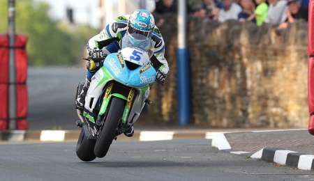 TT de la Isla de Man: Harrison es el más rápido en las prácticas