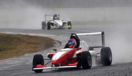 Vezzaro se adjudicó la pole en Buenos Aires