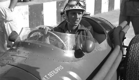 Murió la primera mujer en correr en F1