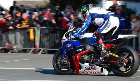 Honda presenta su equipo de Road Racing 2018 sin McGuinness