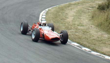 John Surtees hace 55 años lograba una marca irrepetible