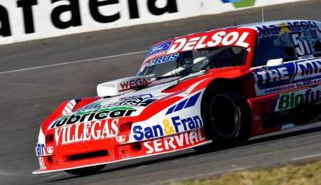 A Posadas, con un Ford nuevo 