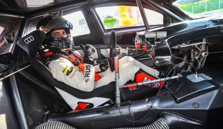 Acosta probó en La Plata su Toyota TRSeries