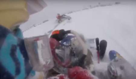 La carrera de karting sobre la nieve