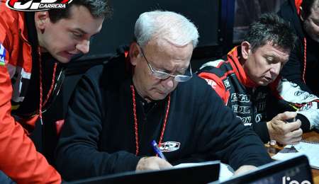 "Me indigna... nunca viví algo así en el automovilismo"