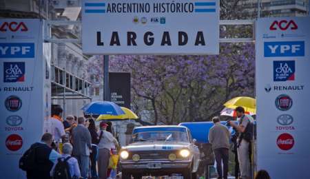 Se larga el Gran Premio Histórico del ACA