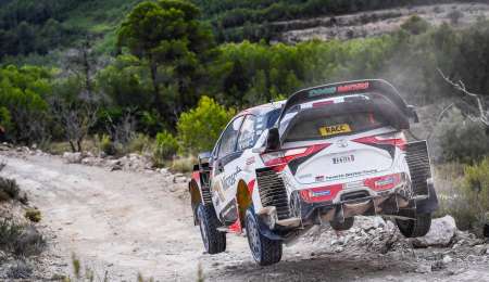 Latvala golpeó a un espectador