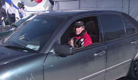 Lavari se retira del autódromo 