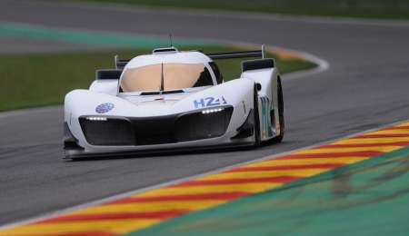 El prototipo a hidrógeno debuta en Le Mans