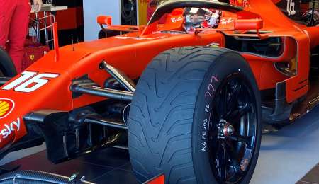 Ferrari prueba las nuevas Pirelli de lluvia