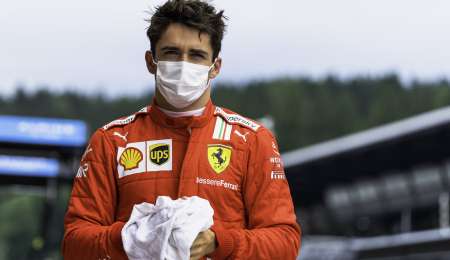 Leclerc lideró el 1-2 de Ferrari en la Practica 2 en Bakú