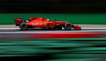 Leclerc con la pole en un cierre caótico de clasificación