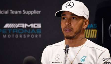 Lewis Hamilton muy crítico con la F1 por el coronavirus