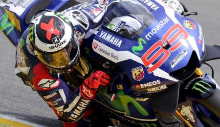 Lorenzo manda en Montmeló