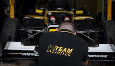 LR Team también festeja el campeonato de equipos