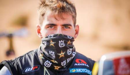 Caída y abandono para Luciano Benavides en el Dakar 2021
