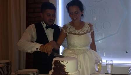 Se casaron y la temática de la fiesta fue el Rally