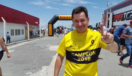 Las claves del equipo Renault para ser  bi campeón de STC2000