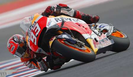 Márquez quiere torcer el rumbo