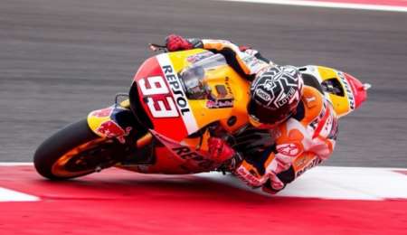 Marquez en pole
